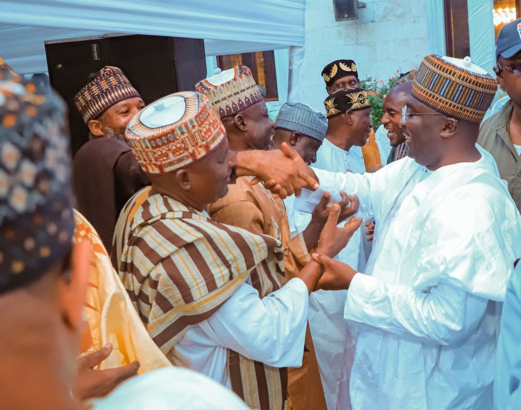 Dr. Bawumia Joins Chief Imam for National Prayers and Thanksgiving